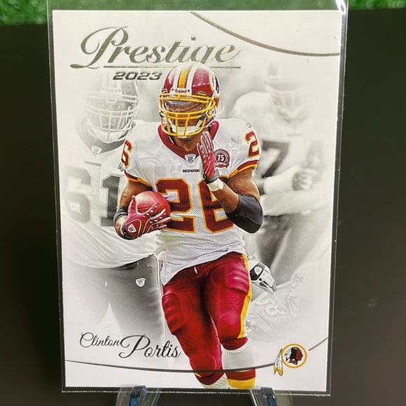 10. Panini Lot of 11 Cards Washington Commanders Football Trading Cards 🏈 - Picture 9 of 11